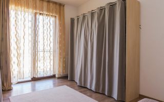 PALAZU MARE -  Vila Duplex cu 4 Camere, Panorama Superba si Curte Amenajata - Poză 37