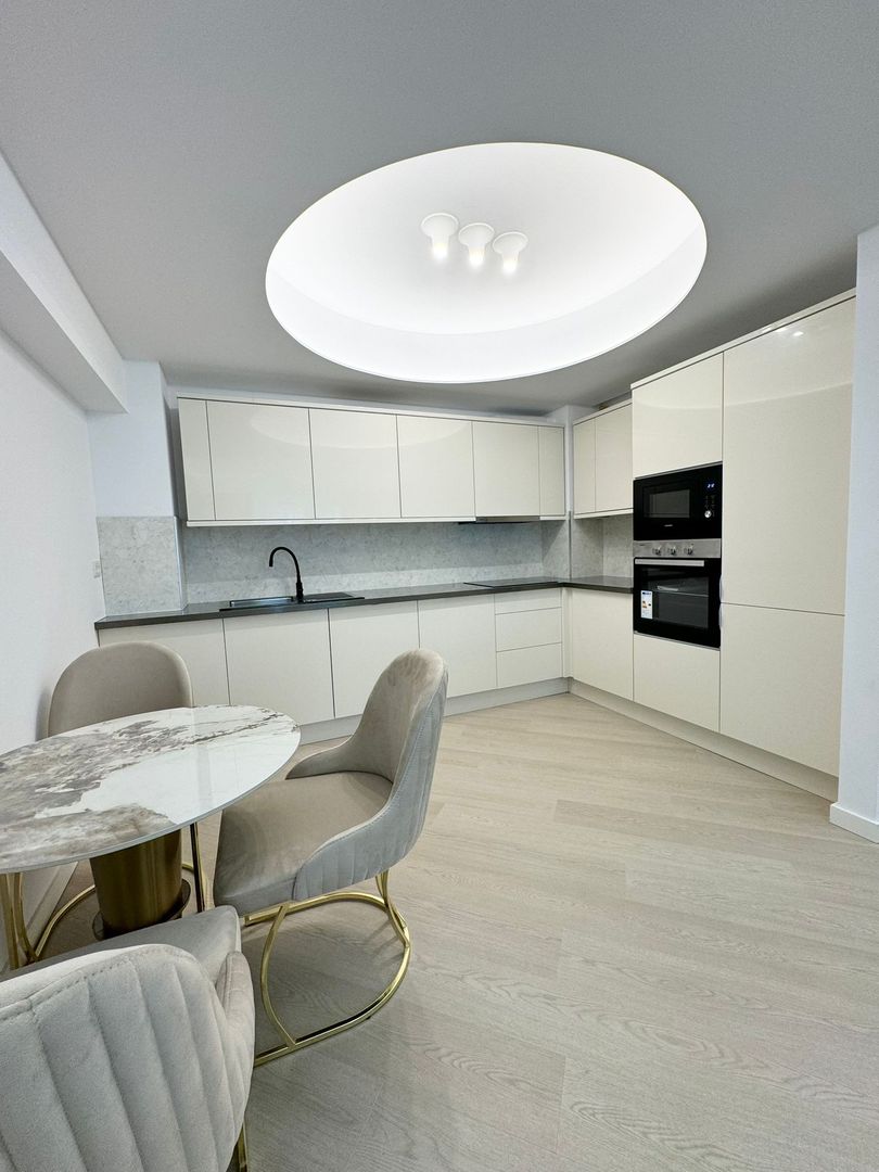 Apartament unical 3 camere de inchiriat - Poză 3