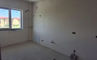 Apartament cu 2 cam pe Brana- Finisat la cheie+boxa si loc de parcare - Poză 9