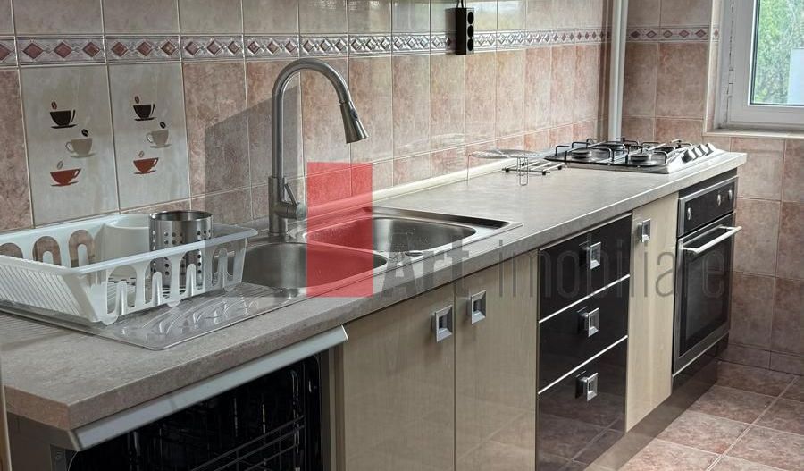 Apartament 3 camere de închiriat Berceni - Poză 17