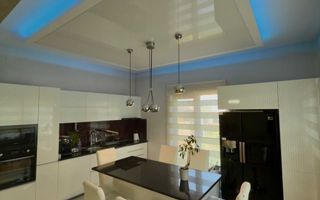 Apartament de lux cu 3 camere | Zona Andrei Muresanu - Poză 1