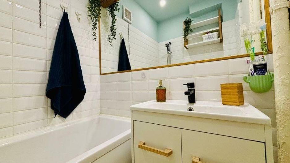 3 cam, Calea Victoriei, ultracentral - Poză 8