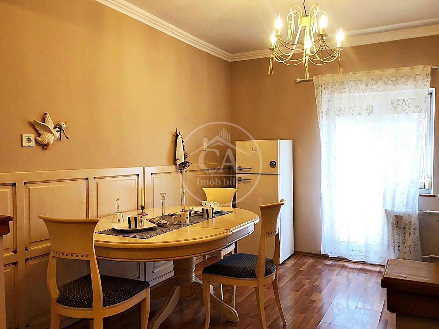 Apartament de inchiriat cu 3 camere Ultracentral, Oradea - Poză 12