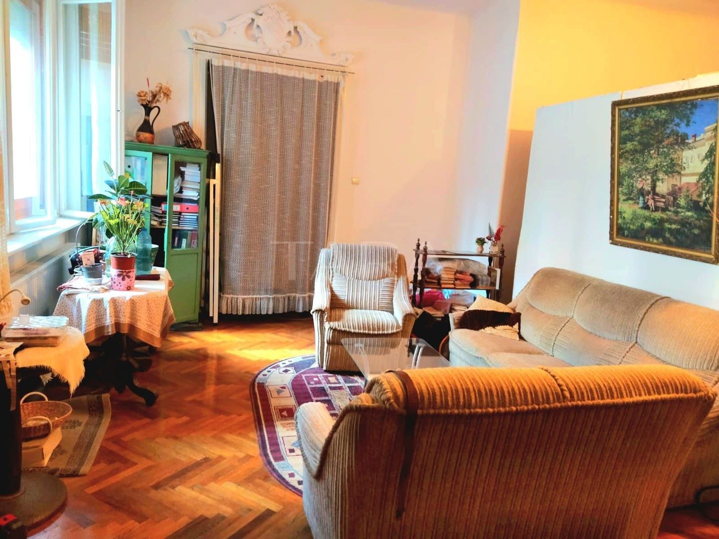 Apartament cu 2 camere,  Zona Ultracentral. - Poză 1