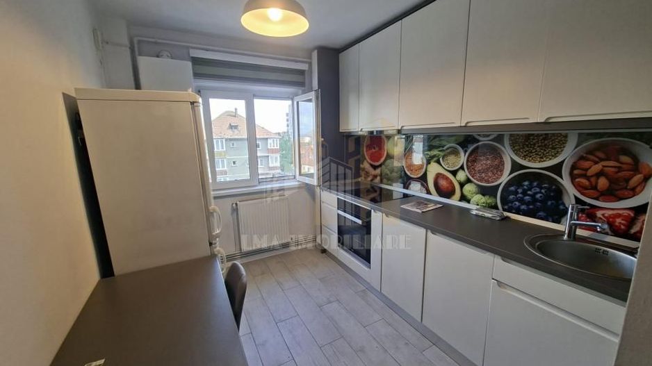 Apartament 2 camere decomandat Faget Brasov - Poză 8