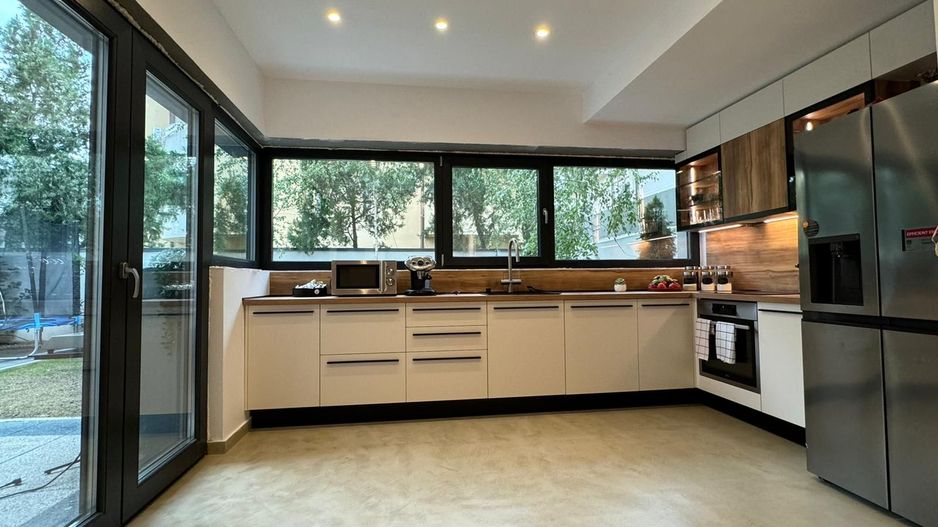 Vila | Casa Presei Libere | Damaroaia - Poză 6