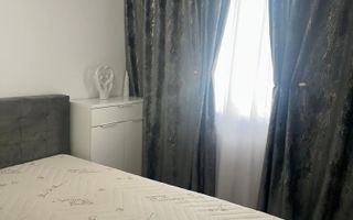 Giroc-Neptun | 2 Camere | Decomandat | Mobilat si Utilat | 2 Locuri parcare - Poză 1