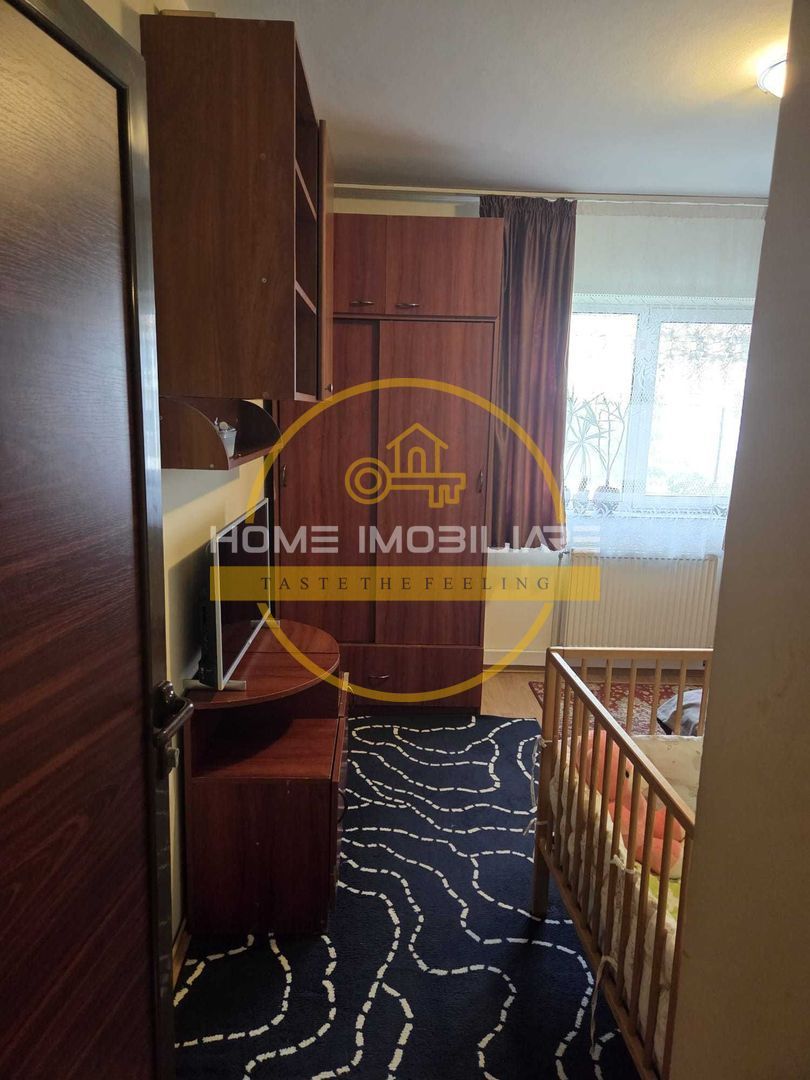 Nicolina - Lidl Esplanada  Apartament 3 Camere Decomandat 75 Mp Bloc 1985 - Poză 5