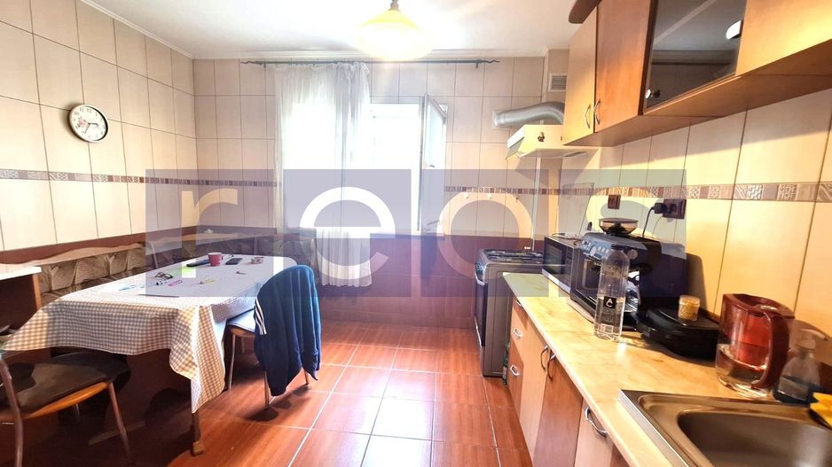 105000 EURO | APARTAMENT 2 CAMERE PARC SEBASTIAN | BLOC 1988 - Poză 11