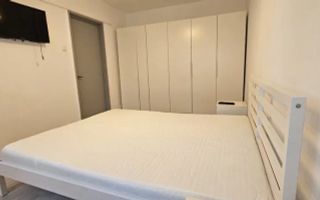 Apartament cu 2 camere, proaspat renovat,  situat  in  cartierul Astra - Poză 4