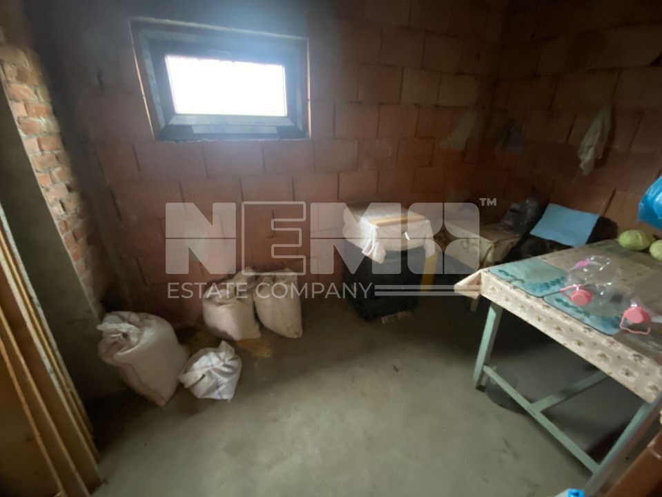 Casa de vanzare- Strada Alexandru Vlahuta - Poză 7