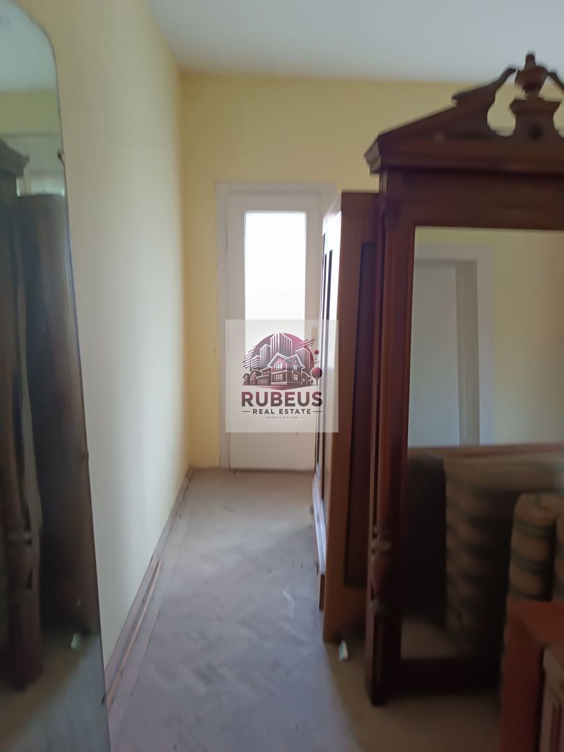 Casă solidă în Orșova, S+P+E, 220 mp, teren 284 mp - Poză 33