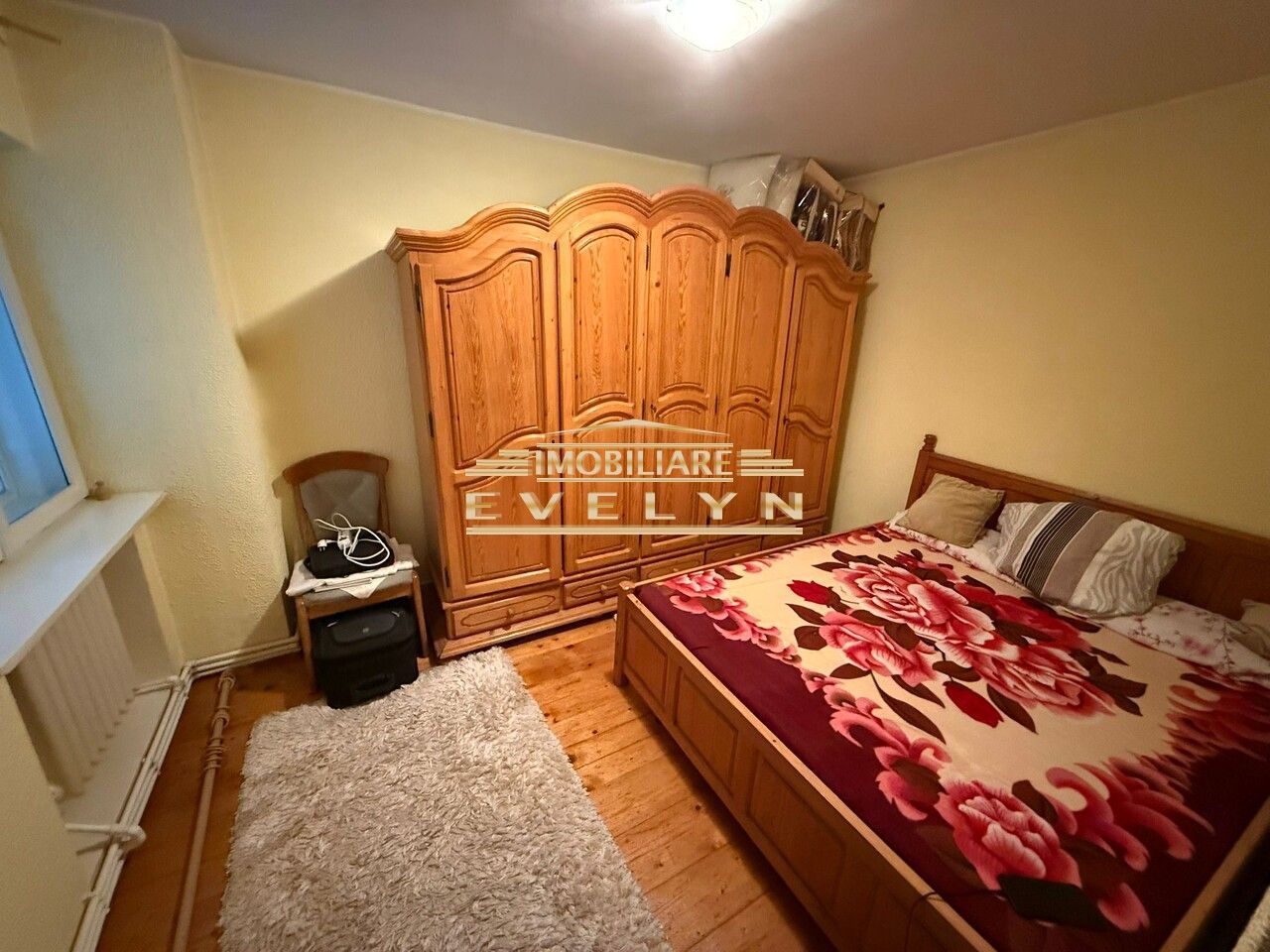 De vânzare apartament 3 camere – zona Pietonalul Transilvaniei (Piata Mare) - Poză 5