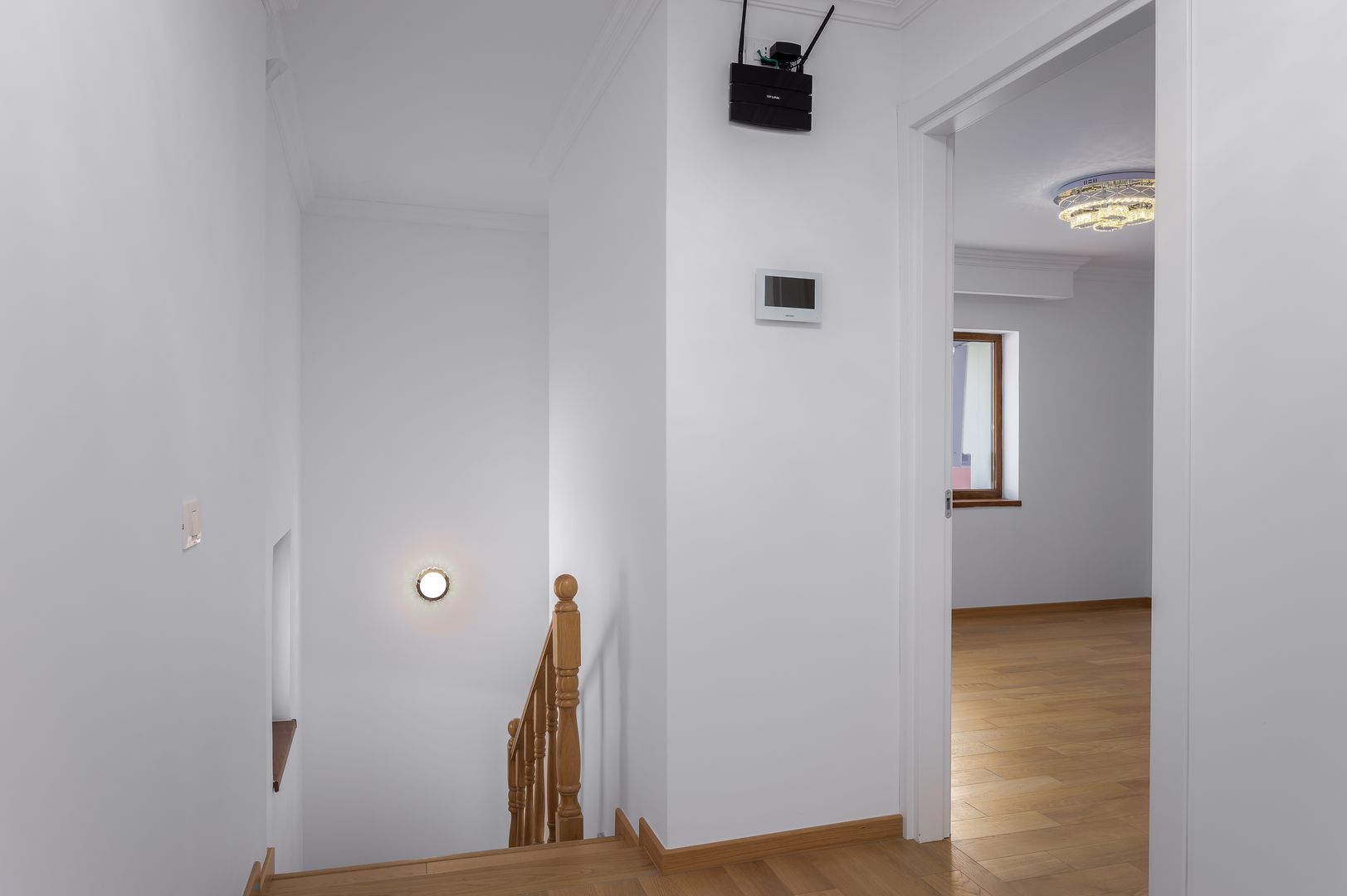 Vilă de inchiriat renovata recent, 1000 mp teren,  terasa de vara - Poză 21