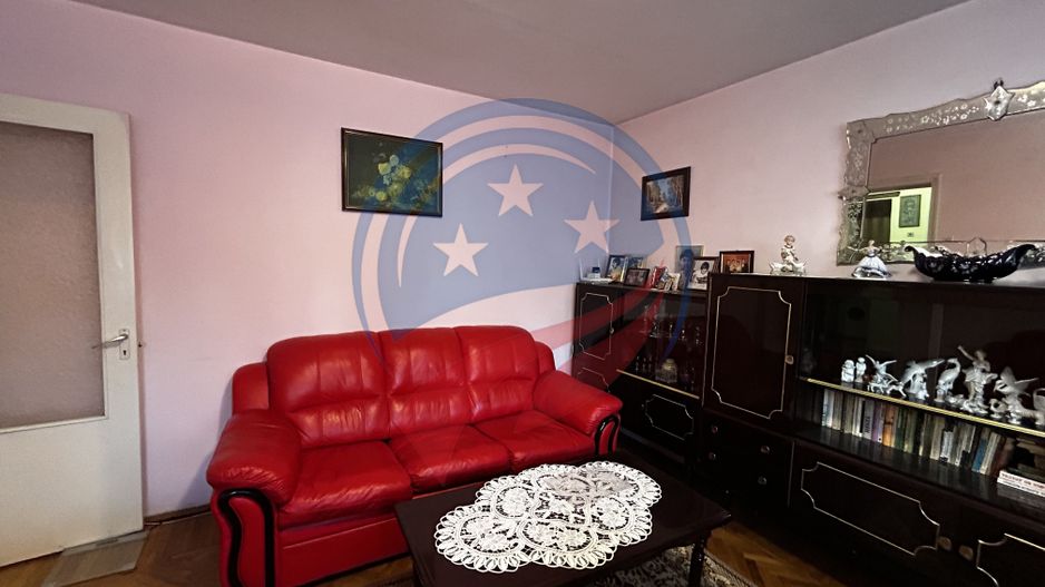 Apartament 3 camere decomandat, 2 balcoane – Str. 1848 - Poză 3