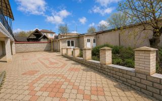 Casă 210 m² cu 5 dormitoare și teren 10 ari – Euroreparație | Drochia, str. Grigore Ureche - Poză 16