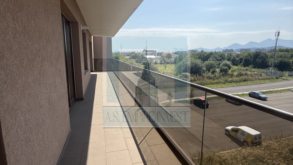 Apartament 3 camere, parcare, boxa, terasa de 274 mp-zona Bartolomeu - Poză 9