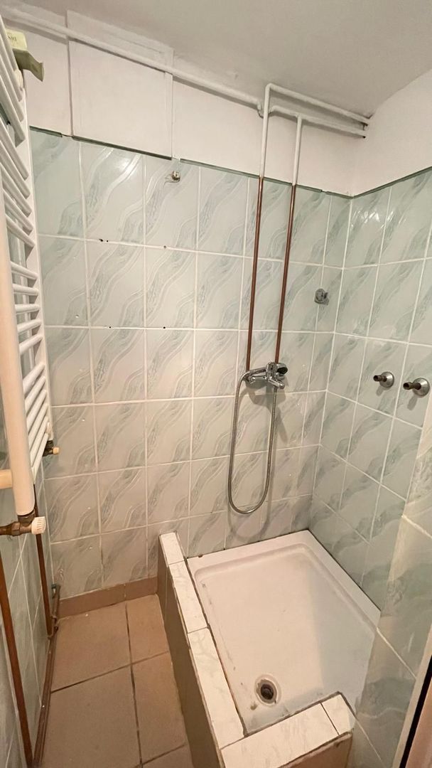 GARSONIERA DEMISOL VILA  METROU ZONA UNIRII - Poză 7