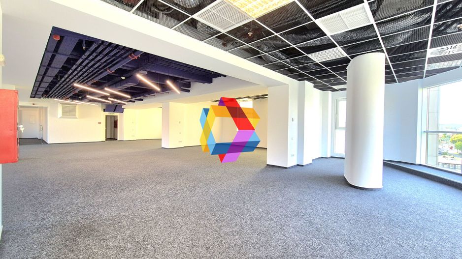 Spatiu de birouri ultramodern Brașov - 367 mp + Teresa 240 mp - Poză 7