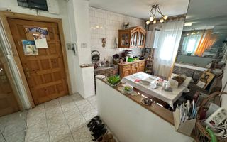 Apartament zona Girocului aproape de parc / etaj 2 din 4 - Poză 2