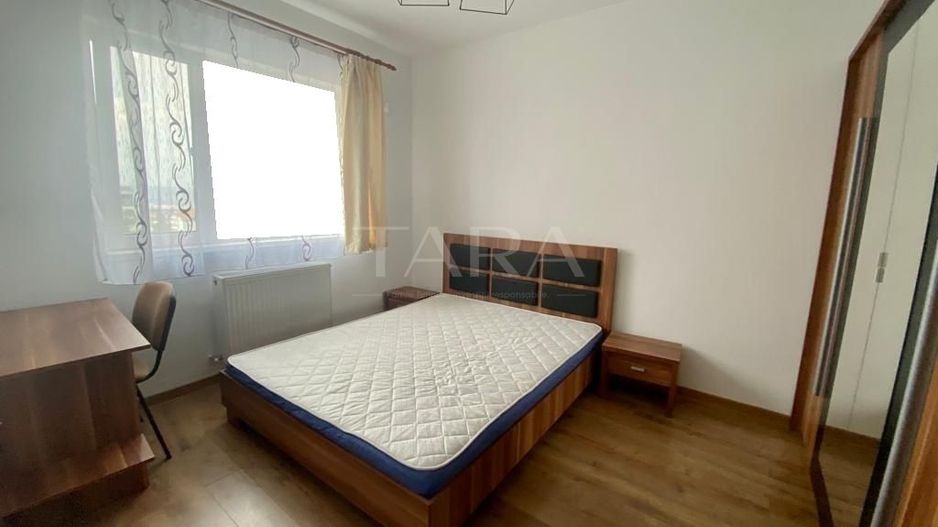 Apartament cu 4 camere de vanzare in Europa - Poză 8