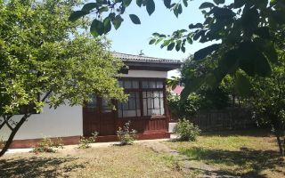 Casă tradițională de vânzare în Comuna Costești, județul Iași - Poză 4