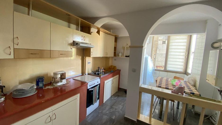 Apartament cu 2 camere de închiriat - Poză 3
