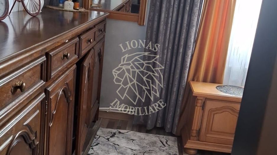 Doua Case 240 mp-teren 1328mp-livada-magazie-Cristesti Pascani - Poză 5