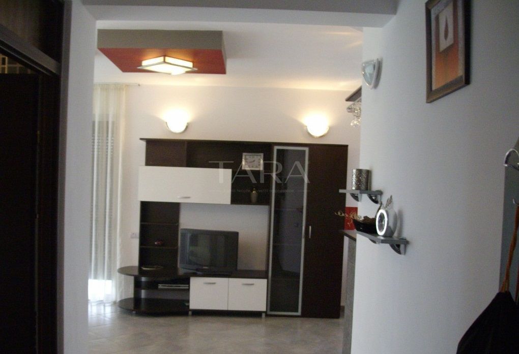 Penthouse 2 camere cu terasă panoramică – Europa - Poză 5