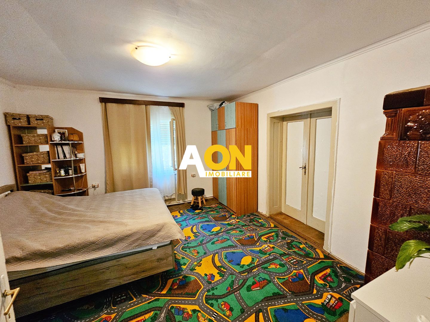 Casa renovata, 2 corpuri de cladire + anexe, 1331 mp teren, Paclisa - Poză 16