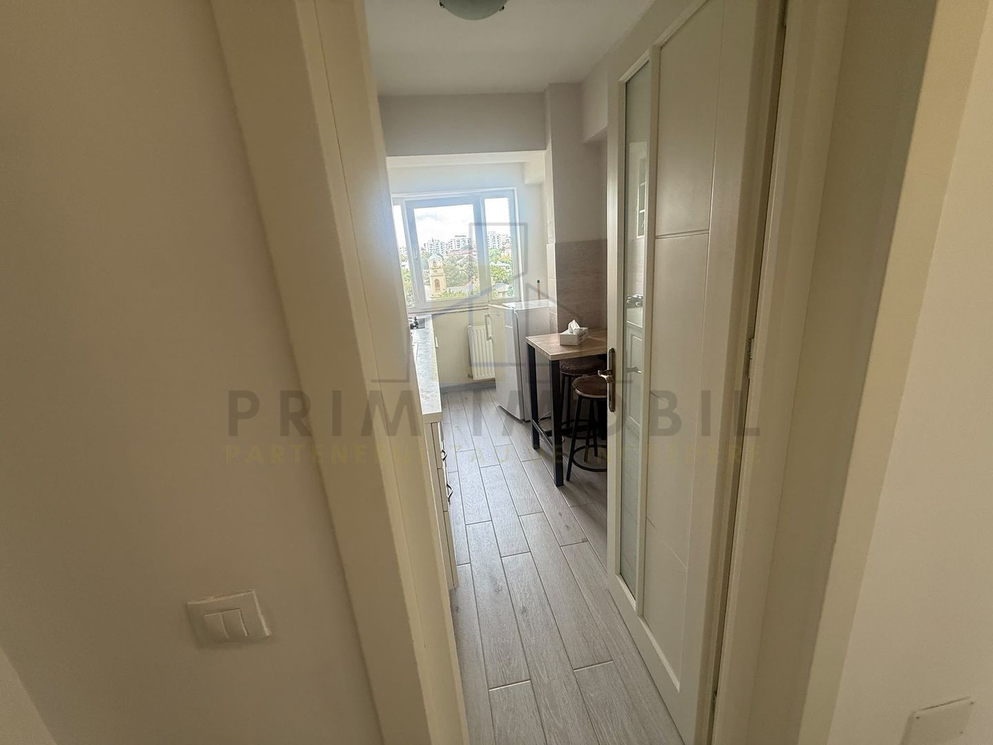 Apartament 2 camere, Hala Centrala, etaj 8, vedere panoramica, renovat - Poză 13