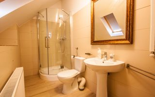 2 apartamente unite in casa in zona centrala, Unirii - Marasesti - Poză 14