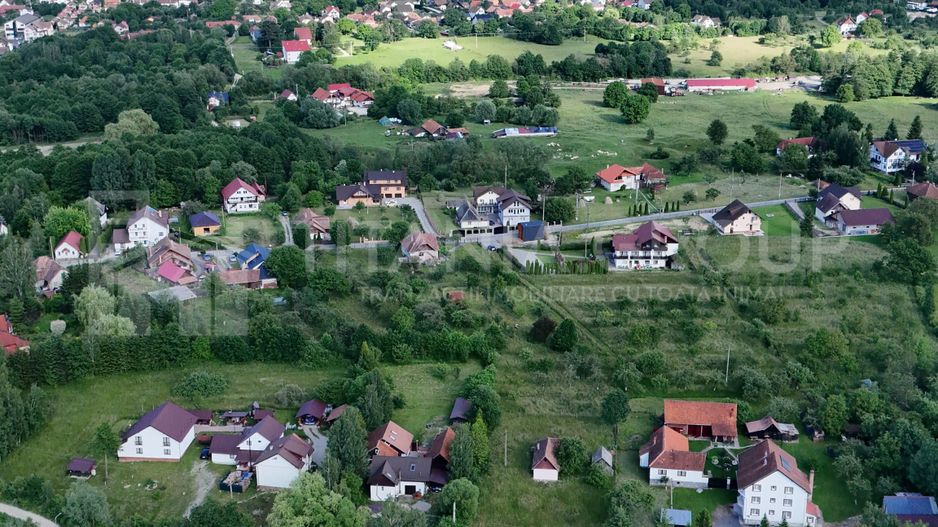 Teren 2.797 mp cu priveliște montană și potențial turistic – Predeluț, Bran - Poză 5