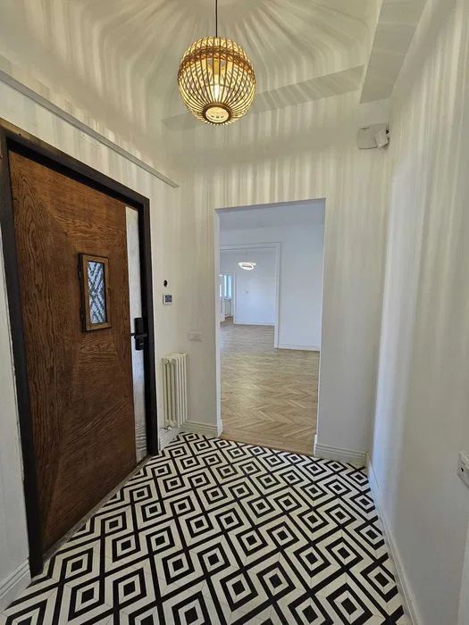 Apartamente 3 Camere 3 bai Bucureşti, zona Ultracentral Piata Victoriei - Poză 6