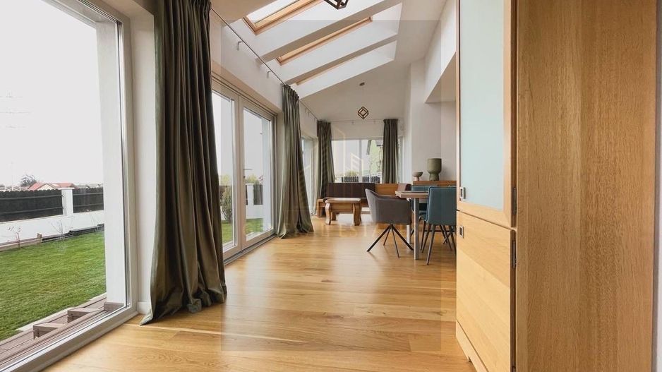 Casă cu design modern & suflet autentic – 200 m² de confort și rafinam - Poză 22