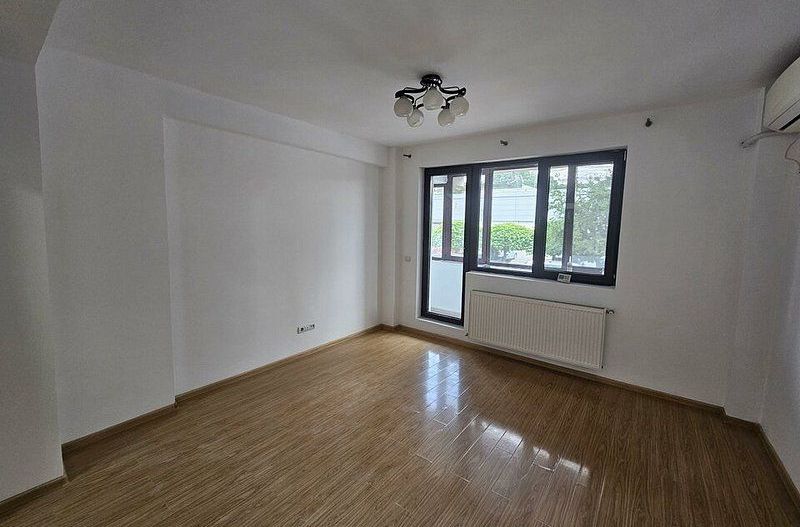 Apart 3 cam nemobilat + parcare - Poză 4