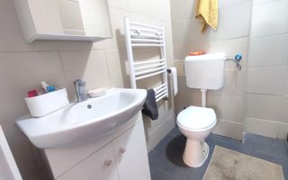 Casa cu gradina Tunari / 2 locuri de parcare - Poză 10