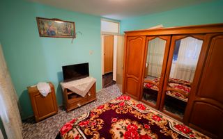 2 Camere Decomandat | 54MP | | Etaj 1/4 | Ceahlaul | 2 Balcoane | 1982 - Poză 7