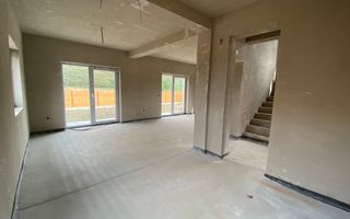 Casa intabulata, finisata LA GRI- Talmaciu, zona cu peisaj superb - Poză 3