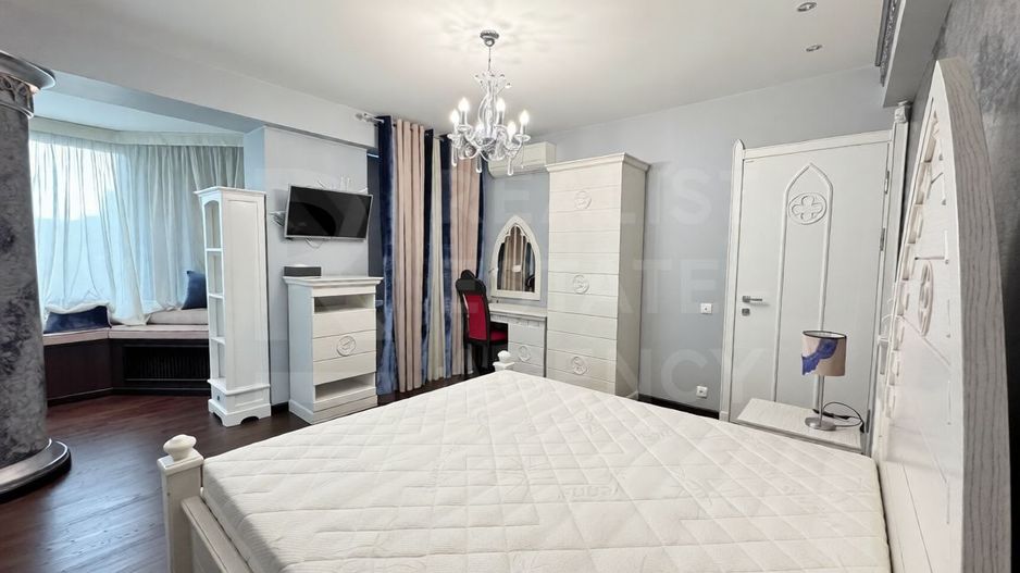 Chirie, apartament 3 camere 150 mp, str.  Alexandru cel Bun, Centru - Poză 4