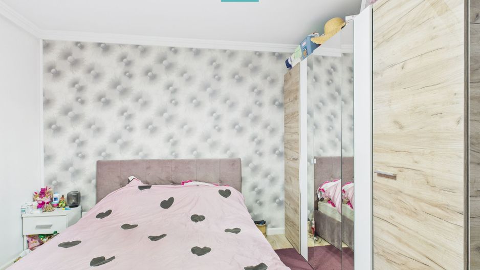 Casă cu 3 camere, P+1–Giarmata - Poză 12