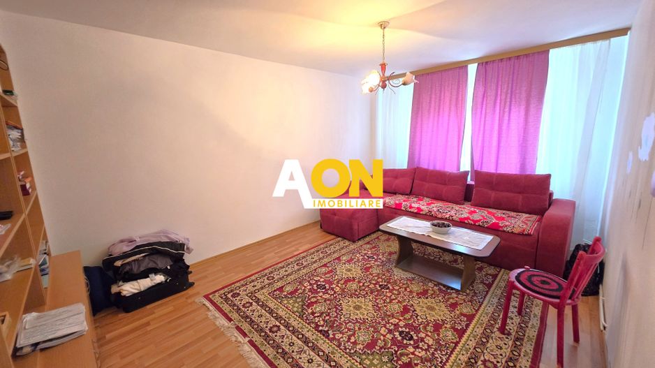 Apartament 3 camere decomandat, etaj 1, zona Tolstoi Cetate - Poză 1