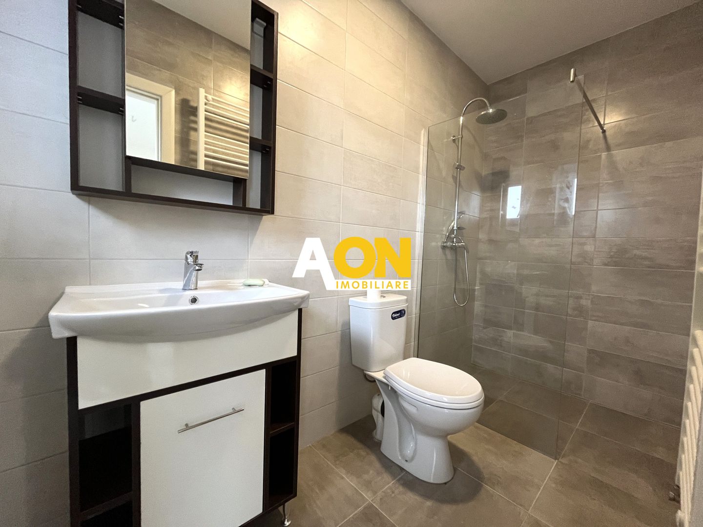 Casă înșiruită, P+E+M, 5 Camere, Zona Micești - Poză 18