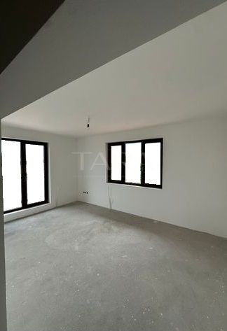 Apartament 1 cameră de vânzare | Vilă | Etaj 2 - Poză 1