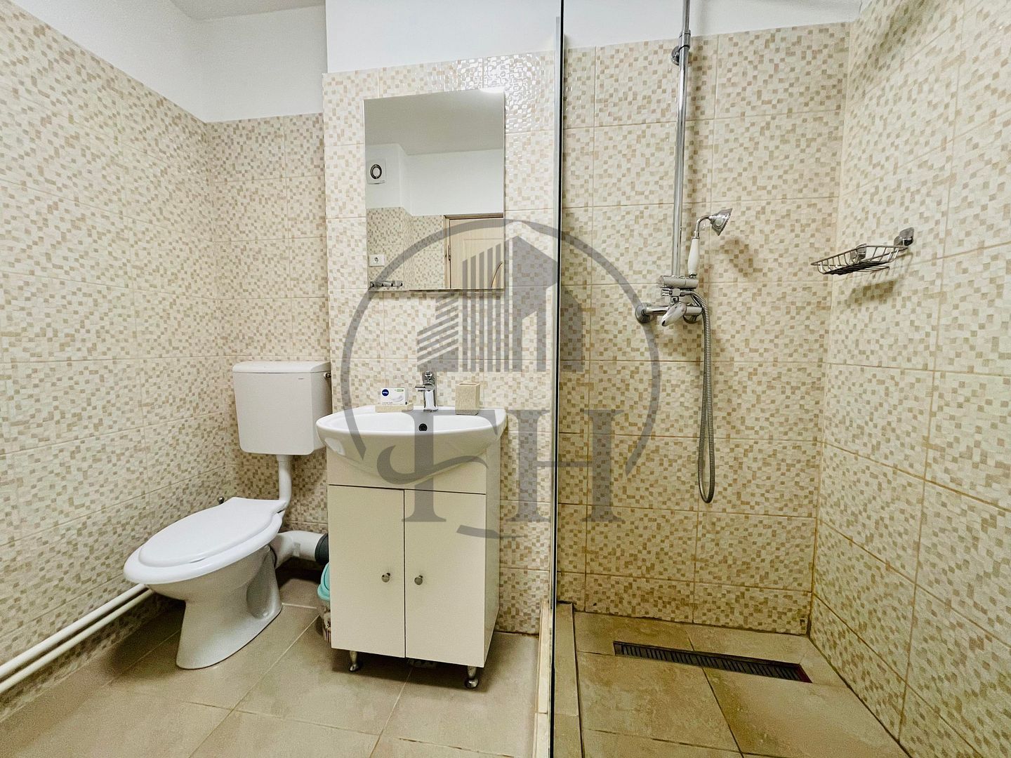Apartament cu 2 camere de închiriat în Faleza Nord, Constanta - Poză 4