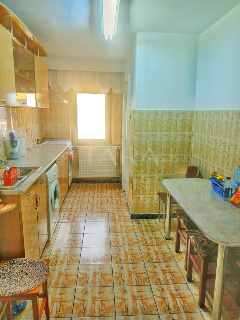 4 camere decomandate,  Mănăștur, zona Penny . - Poză 2