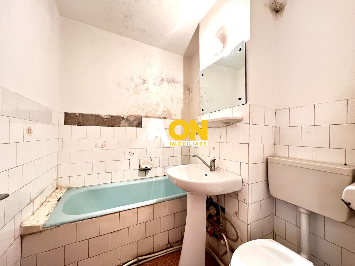 Apartament 3 Camere | DECOMANDAT | 71 mp | Zona Cetate - Poză 10