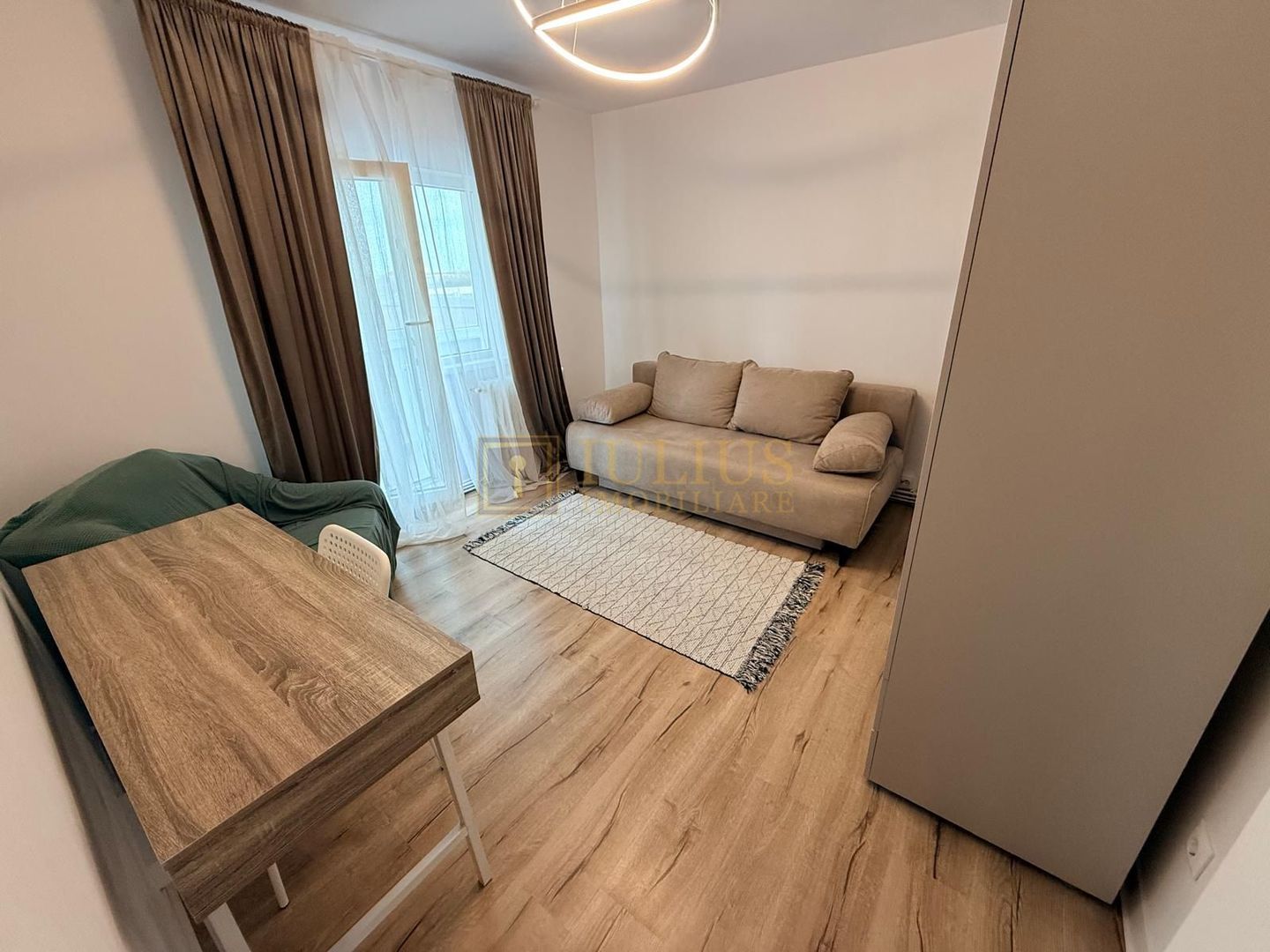 3 camere: 2 dormitoare, vis a vis de Uranus Plaza, apartament superb! - Poză 5