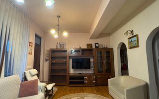 Casă cu 4  camere de închiriat - Vitan - Poză 2