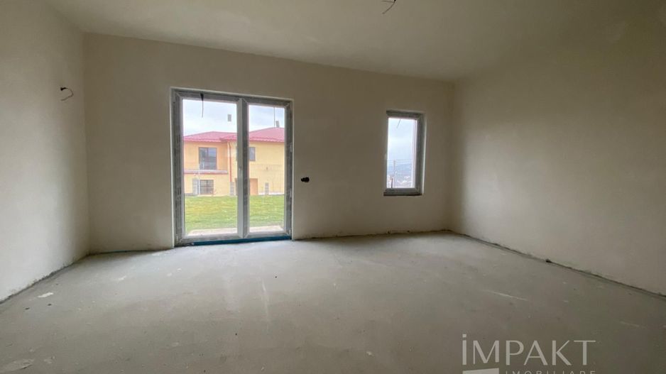 Unitate Locativa Semifinisata cu Teren de 350 mp in Chinteni - Poză 13